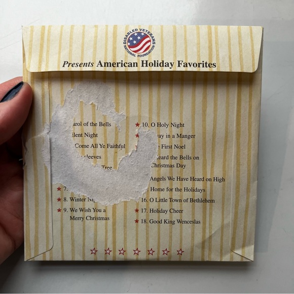 🎄Disabled Veterans National Foundation: American Holiday Favorites CD - Picture 4 of 5